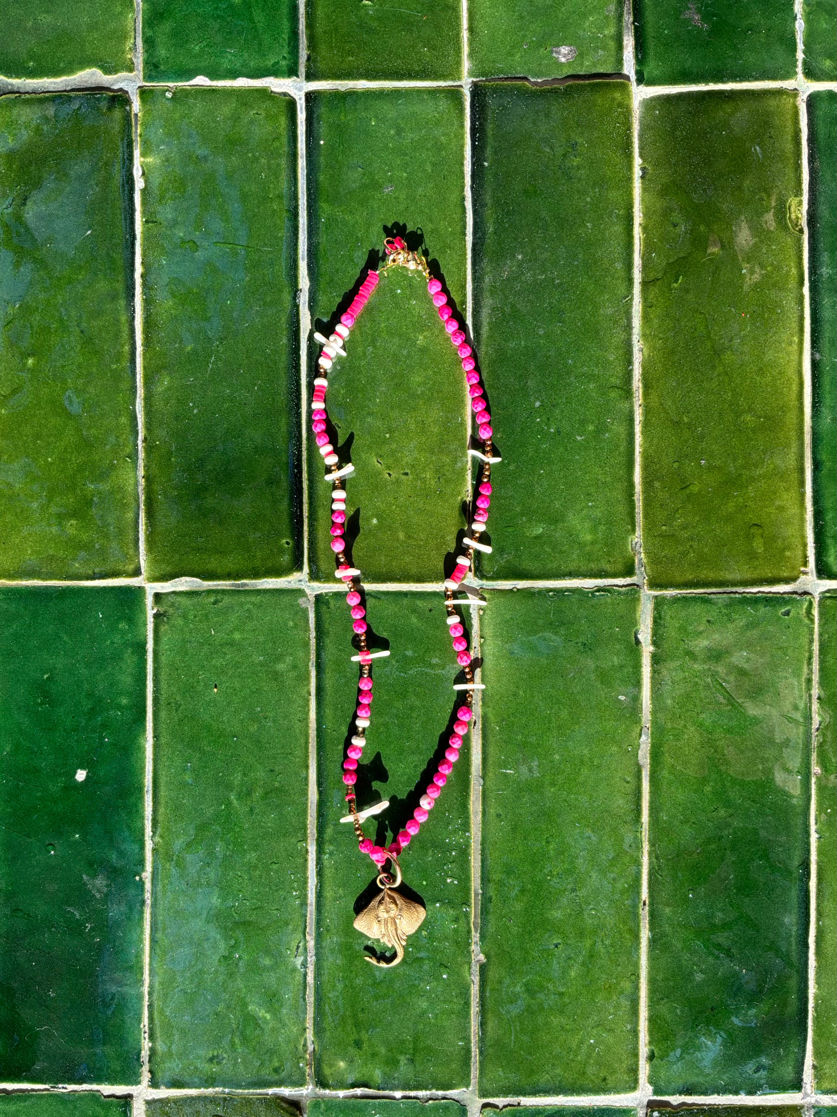 Collier en perles naturelles