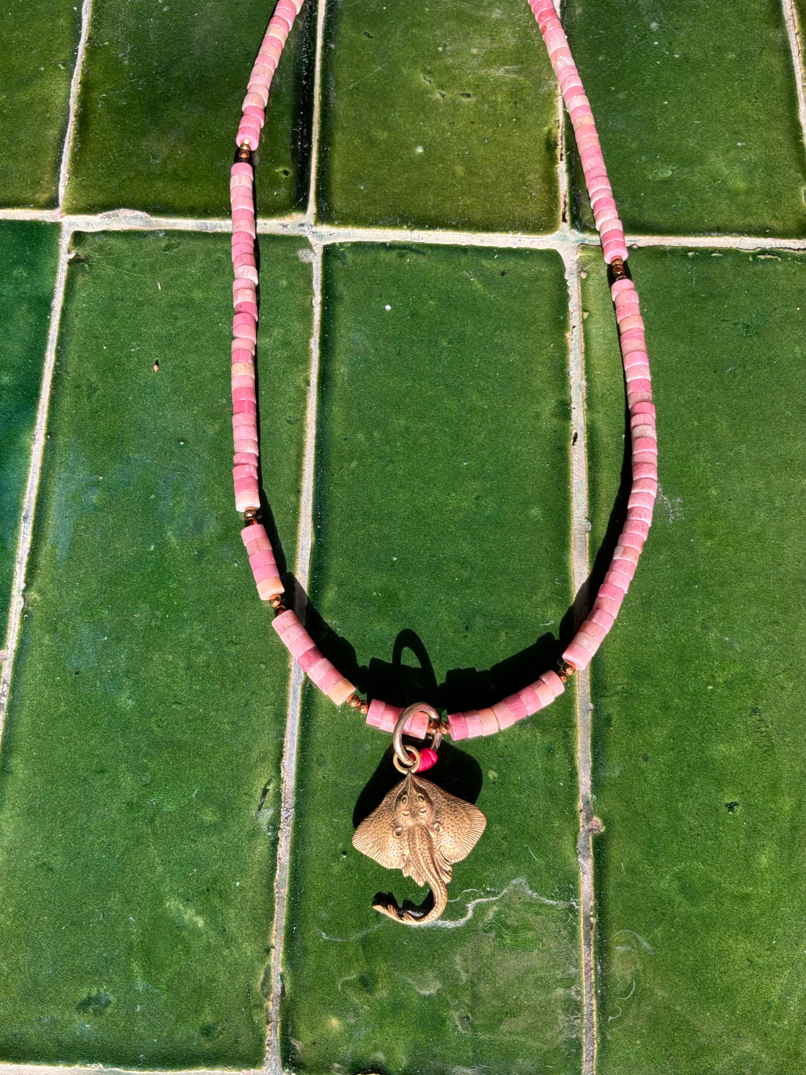 Collier en perles naturelles